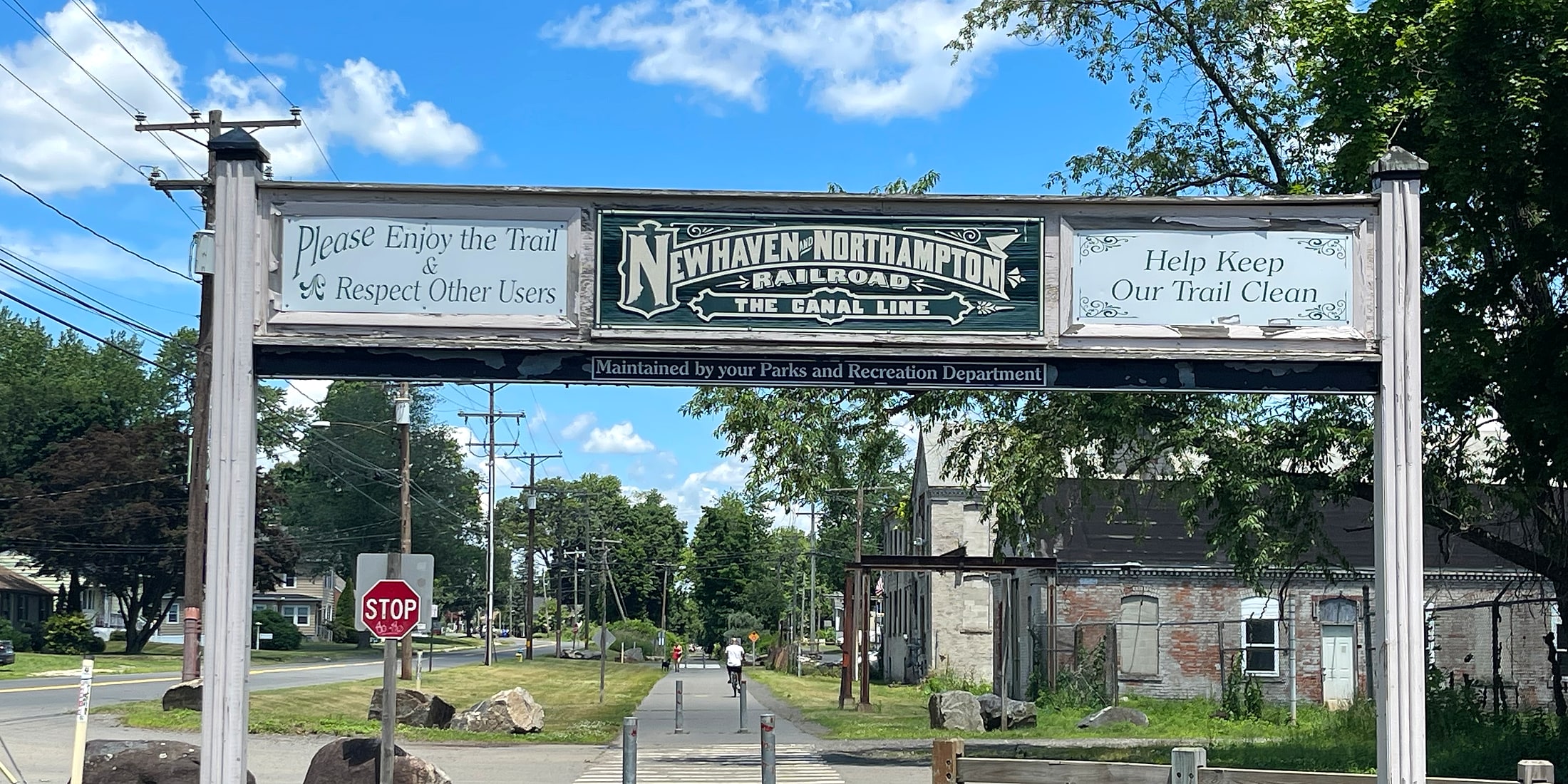 New Haven and Northampton Railroad Canal Line trail sign in Southington, Connecticut
