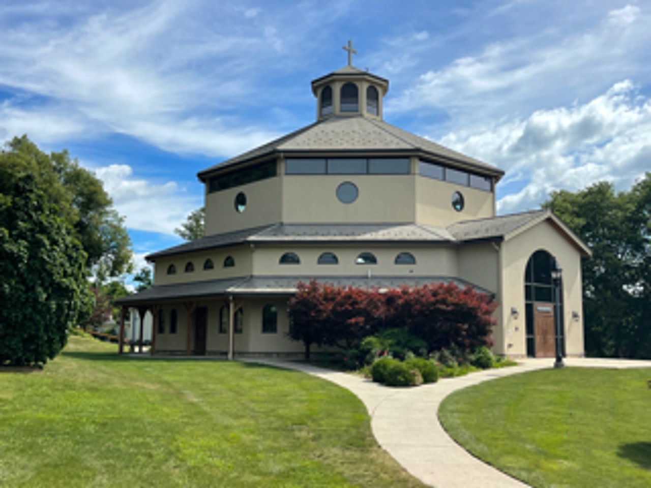 Holy Apostles Seminary chapel in Cromwell Connecticut