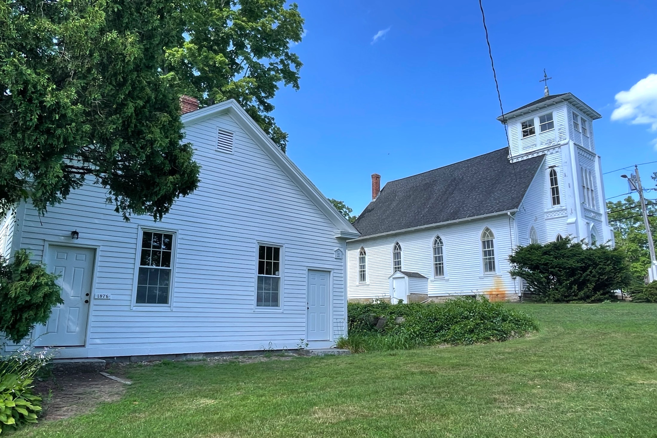 Willington Town Hall and Meeting House in Willington, Connecticut